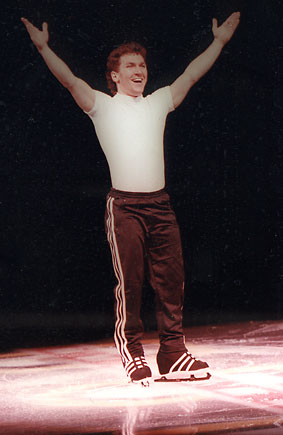elvis77335.jpg (29442 bytes)